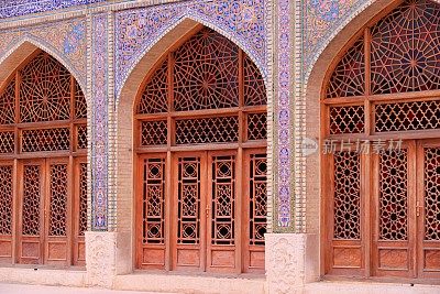 Nasir Ol-Molk清真寺，也被称为粉红色清真寺，伊朗设拉子